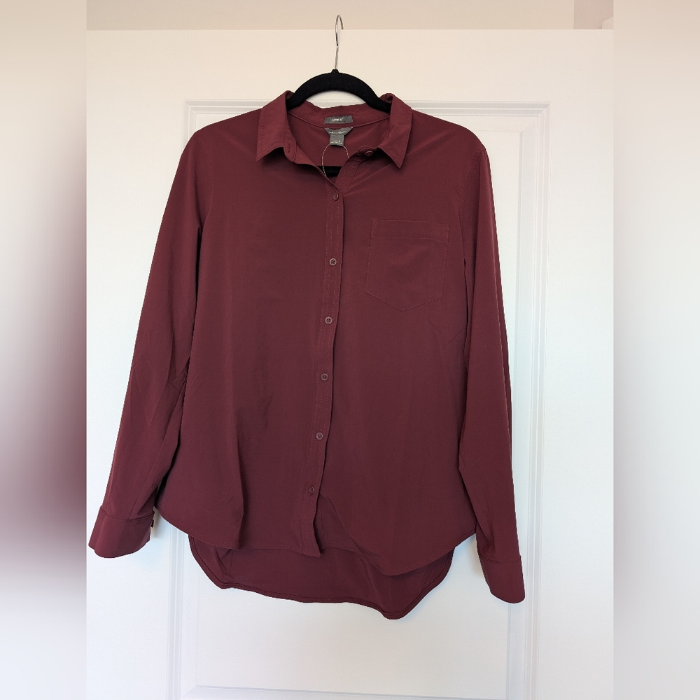 New with Tag Eddie Bauer Women's Large Red Escapelite Collection Button Up Shirt